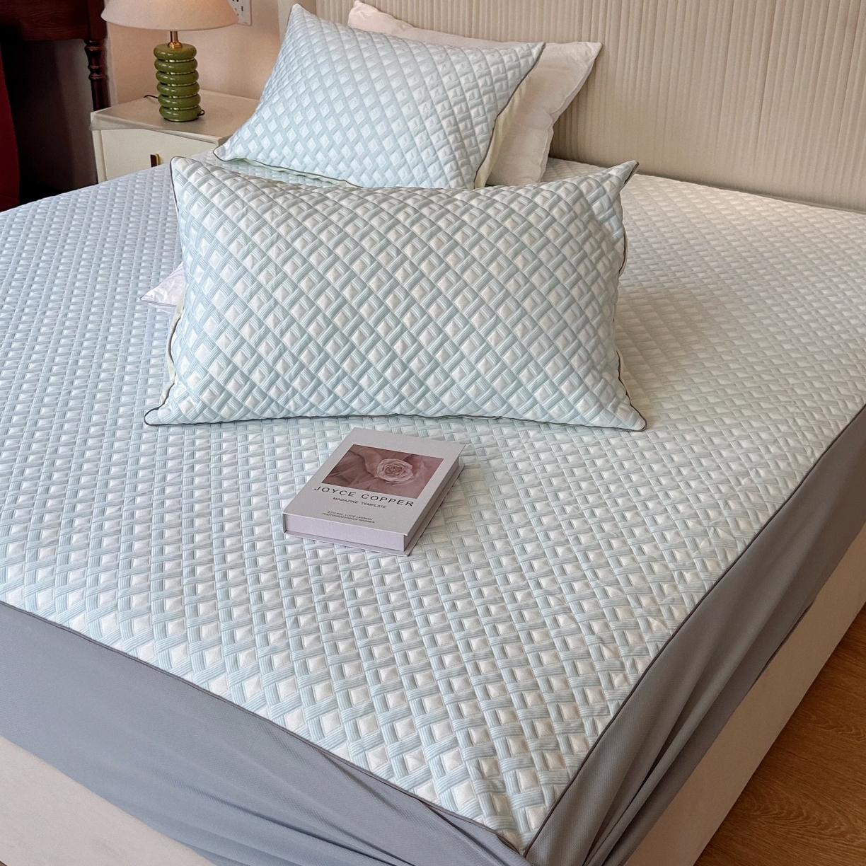 91家纺网 家纺一手货源 找家纺 （总）兜米家居 2026春夏新款韩国凉感科技PE凉席床笠款三件套