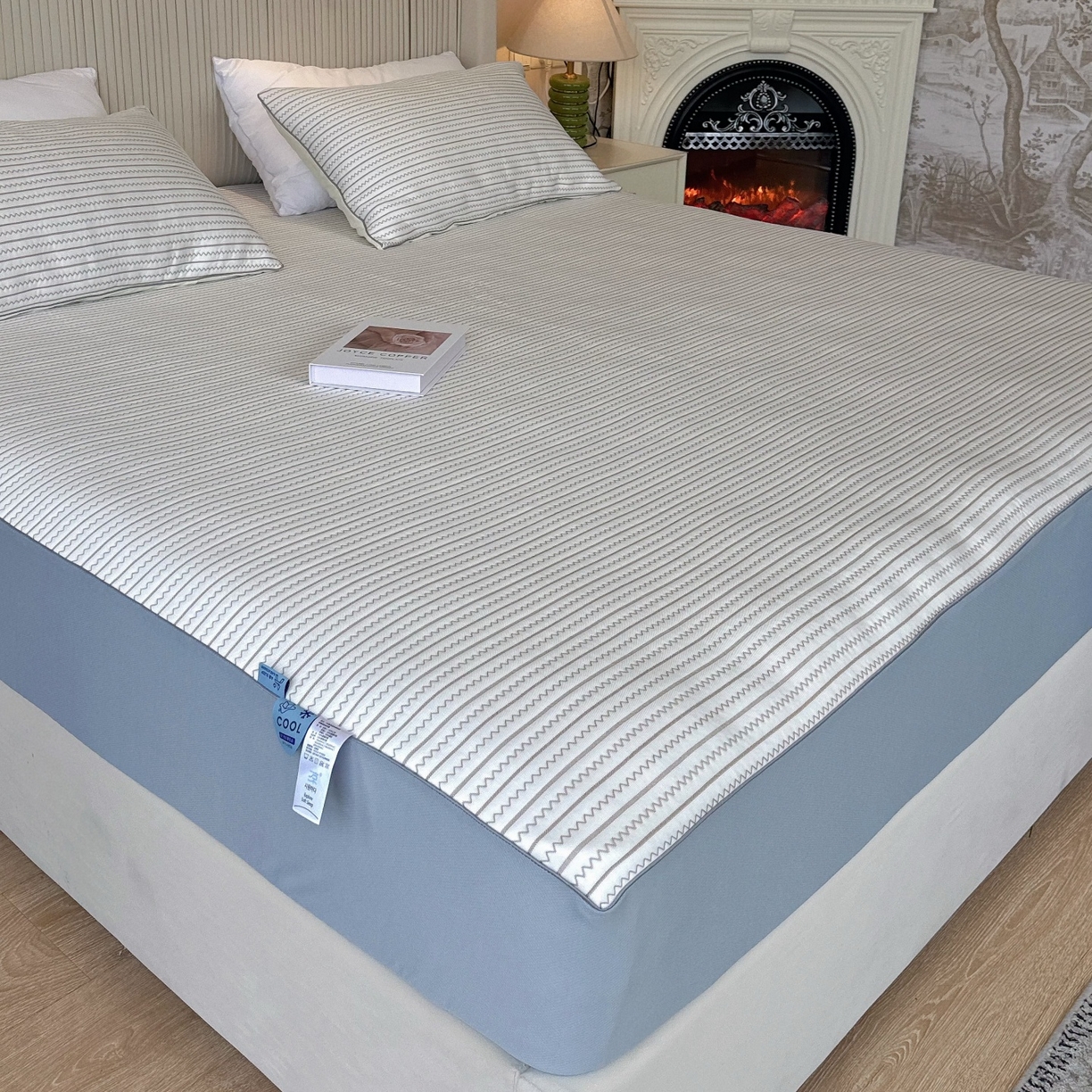 91家纺网 家纺一手货源 找家纺 兜米家居 2026春夏新款韩国凉感科技PE凉席床笠款三件套 条纹咖