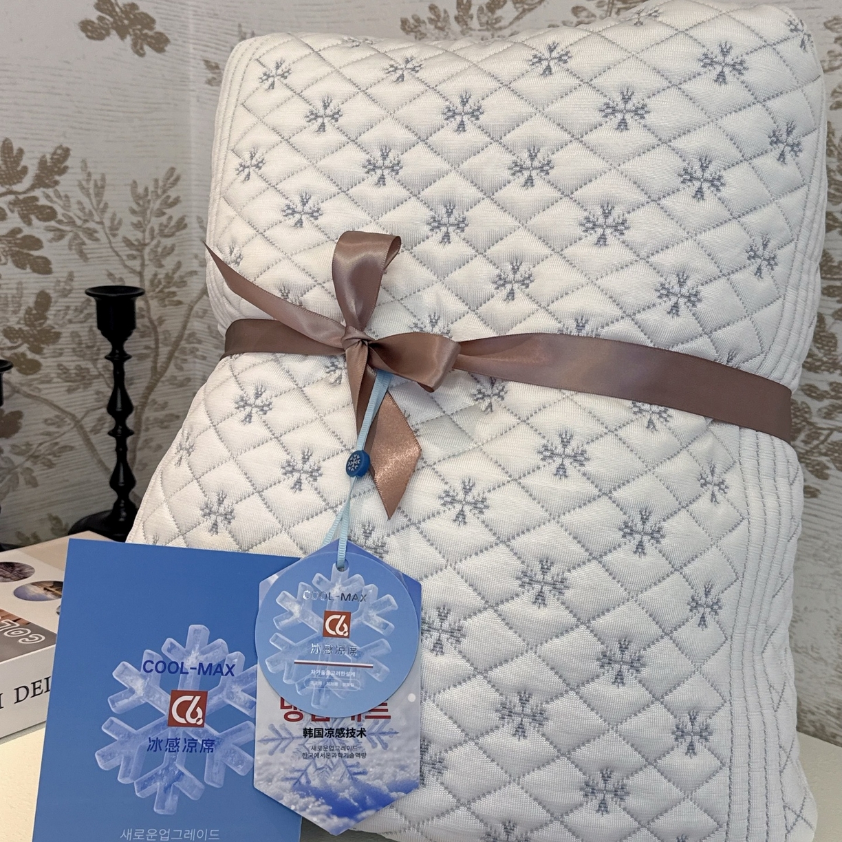 91家纺网 家纺一手货源 找家纺 兜米家居 2026春夏新款韩国凉感科技PE凉席床笠款三件套 雪菱冰肌