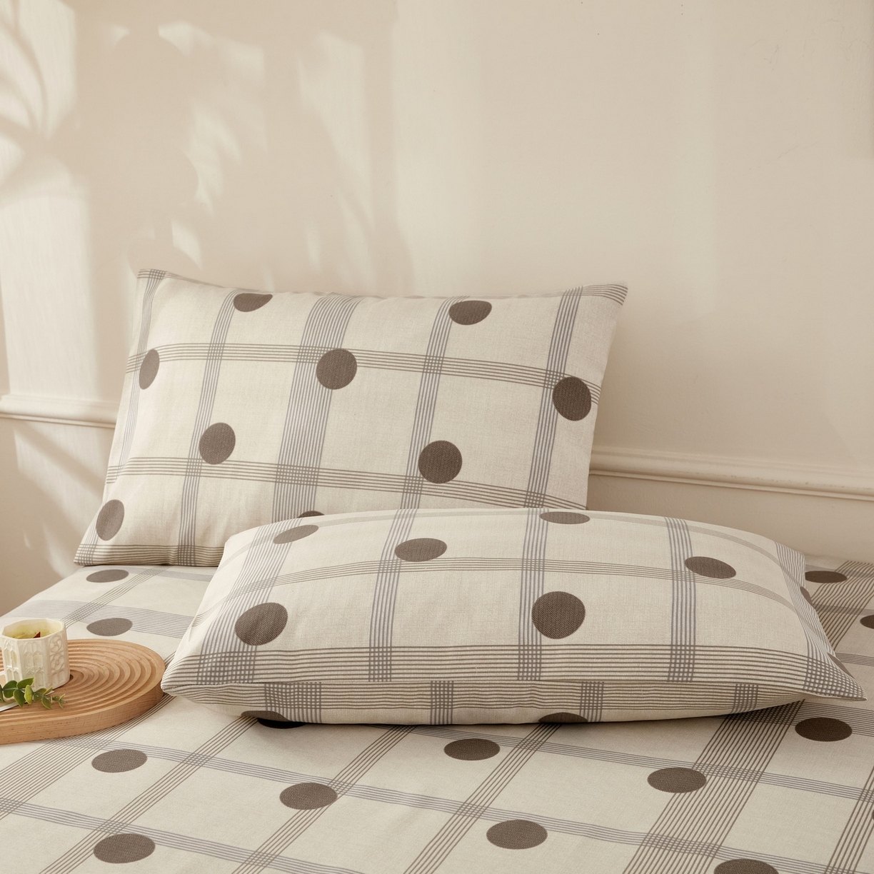 91家纺网 家纺一手货源 找家纺 美丽折家纺 2026春夏新款原棉老粗布单床单床单单件床单三件套 波点奶荼