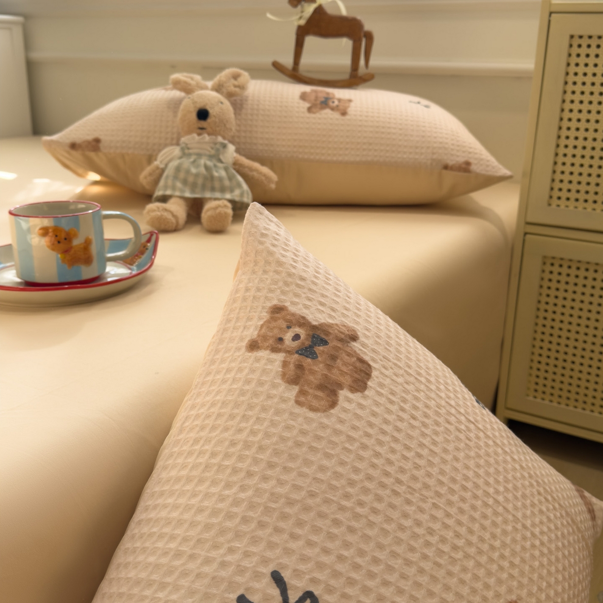 91家纺网 家纺一手货源 找家纺 眠博士 2026新款A类全棉印花华夫格工艺四件套 全棉华夫格-糯糯熊仔