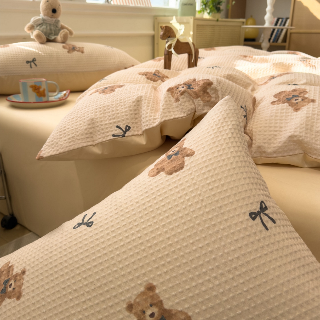 91家纺网 家纺一手货源 找家纺 眠博士 2026新款A类全棉印花华夫格工艺四件套 全棉华夫格-糯糯熊仔