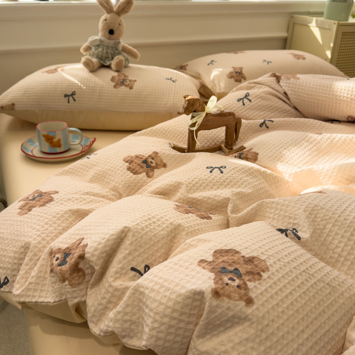 91家纺网 家纺一手货源 找家纺 眠博士 2026新款A类全棉印花华夫格工艺四件套 全棉华夫格-糯糯熊仔