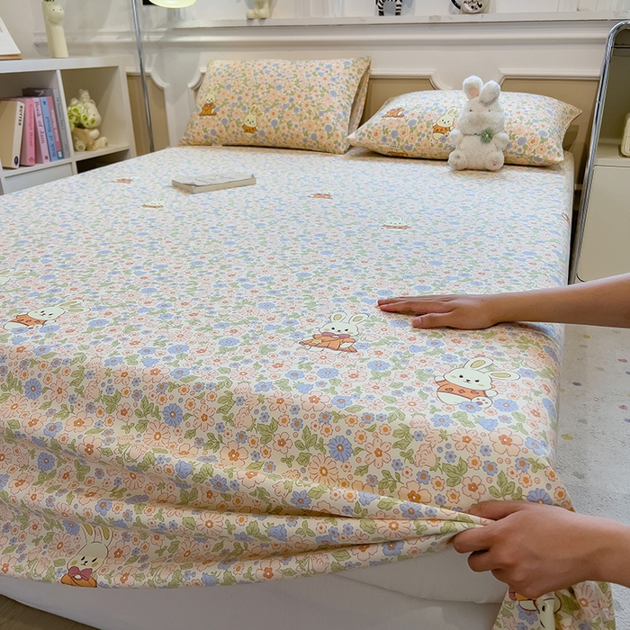 91家纺网 家纺一手货源 找家纺 芃成家纺 2026新款老粗布单床单 花园小兔