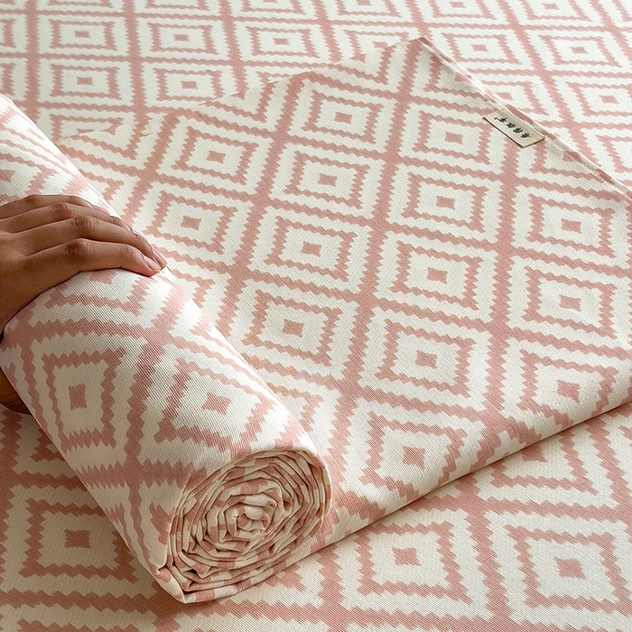 91家纺网 家纺一手货源 找家纺 芃成家纺 2026新款老粗布单床单 回忆