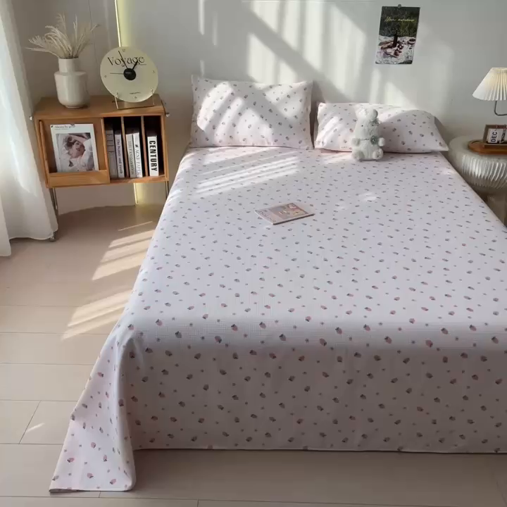 91家纺网 家纺一手货源 找家纺 芃成家纺 2026新款老粗布单床单 小草莓