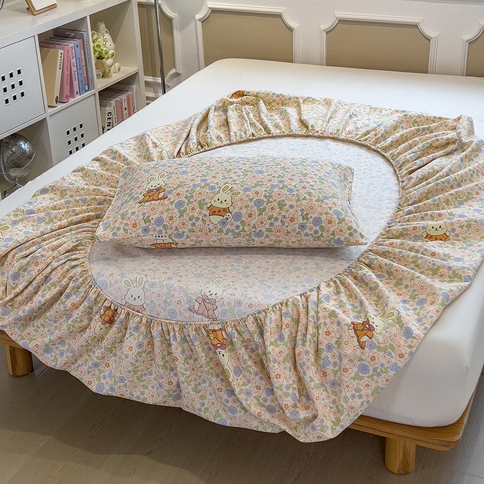 91家纺网 家纺一手货源 找家纺 芃成家纺 2026新款老粗布单床笠 花园小兔