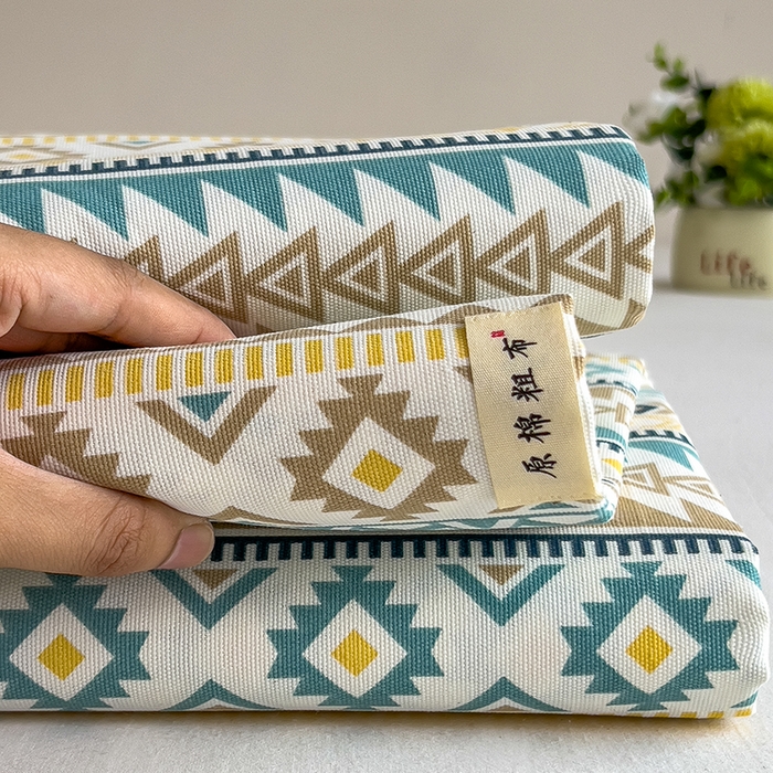 91家纺网 家纺一手货源 找家纺 芃成家纺 2026新款老粗布单床笠 几何空间