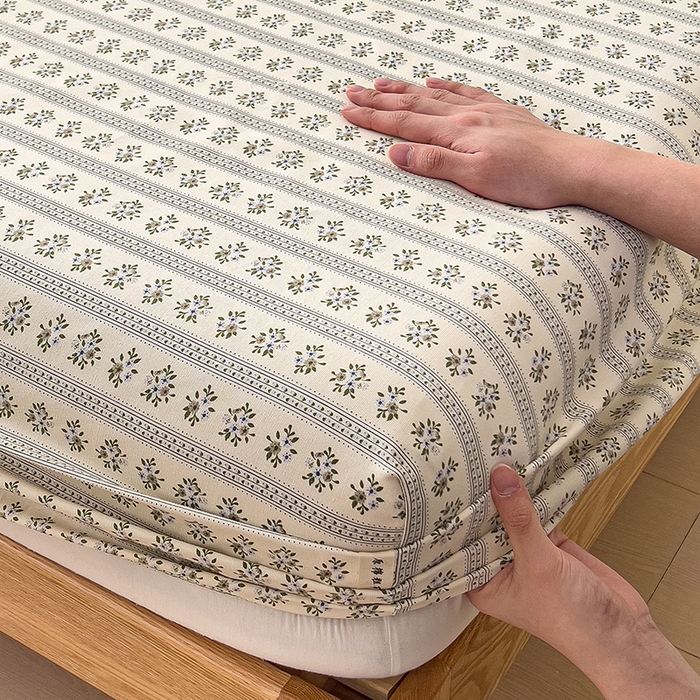 91家纺网 家纺一手货源 找家纺 芃成家纺 2026新款老粗布单床笠 蓝色碎花