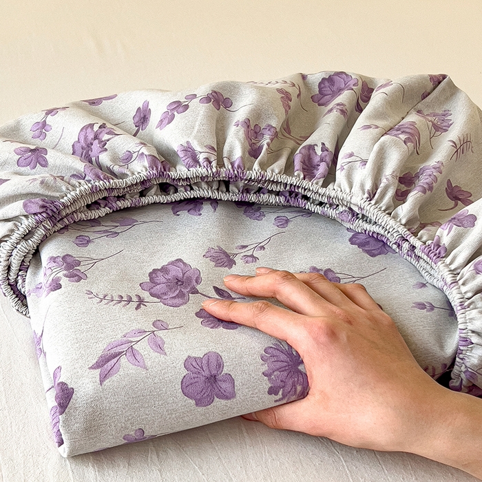 91家纺网 家纺一手货源 找家纺 芃成家纺 2026新款老粗布单床笠 紫藤花