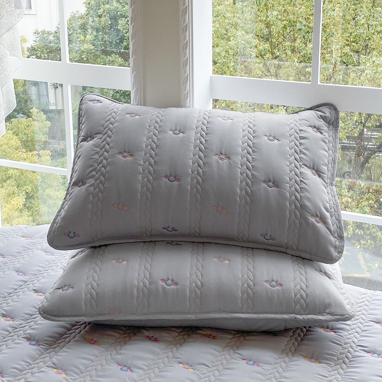 91家纺网 家纺一手货源 找家纺 （总）尊康家纺（原磊科） 2026新款奶昔棉抗菌夹棉床裙款床笠-云尚系列