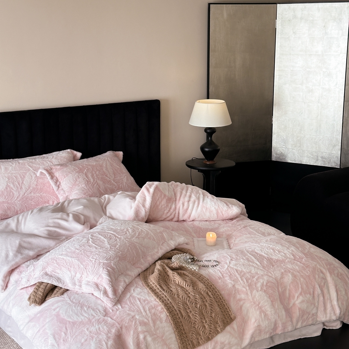 91家纺网 家纺一手货源 找家纺 （总）MIU缪家居 2025新款A版兔毛B版牛奶绒四件套-挪威森林