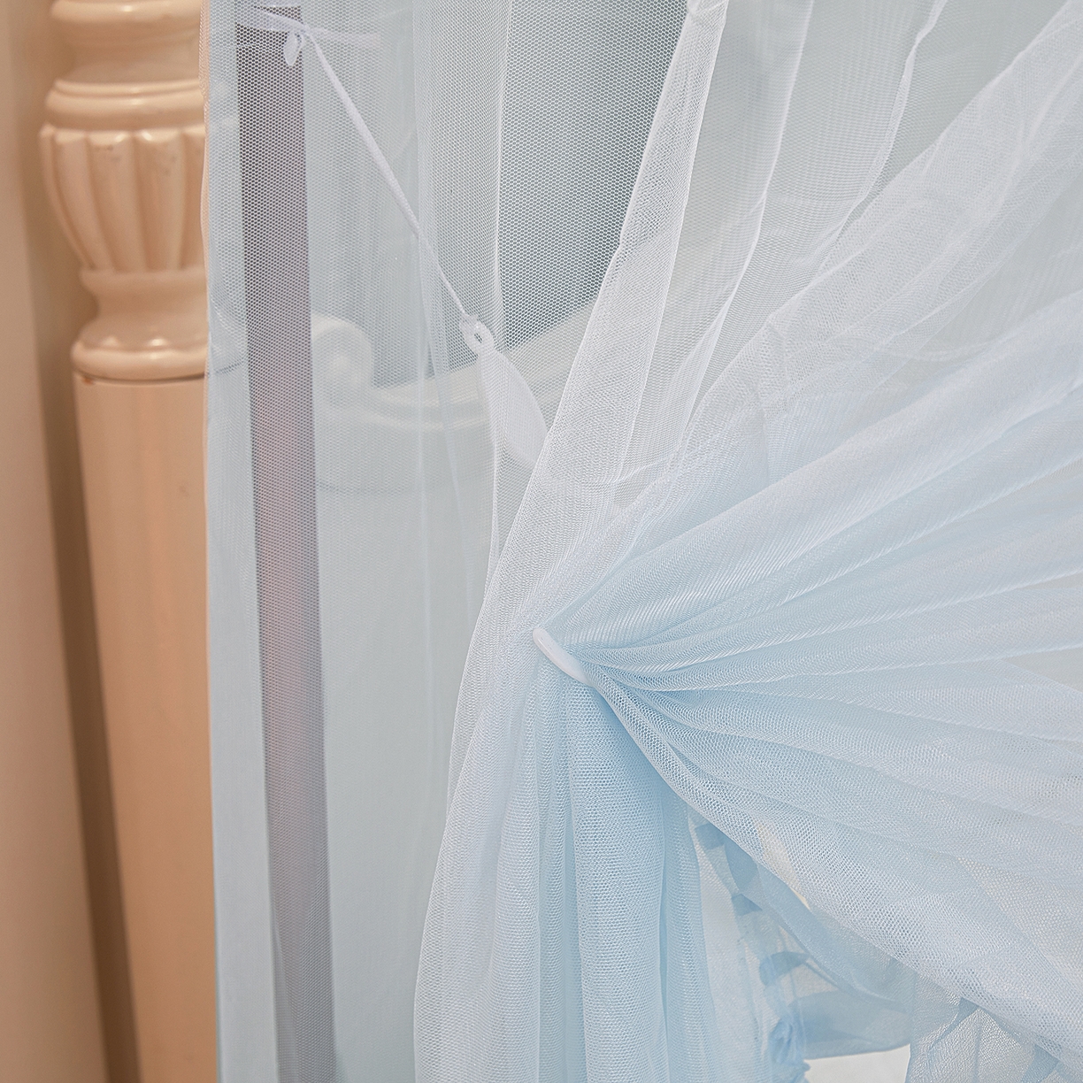 91家纺网 家纺一手货源 找家纺 海虹蚊帐 2026新款2603款三开门一体防尘顶落地蚊帐 浅蓝