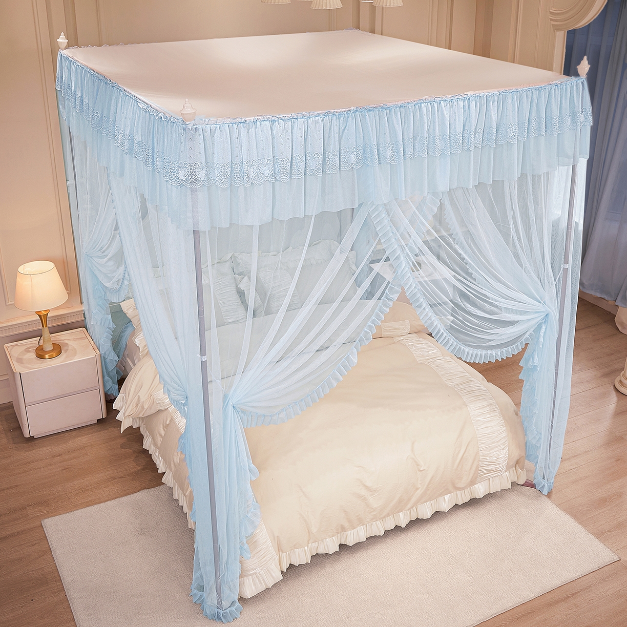 91家纺网 家纺一手货源 找家纺 海虹蚊帐 2026新款2603款三开门一体防尘顶落地蚊帐 浅蓝