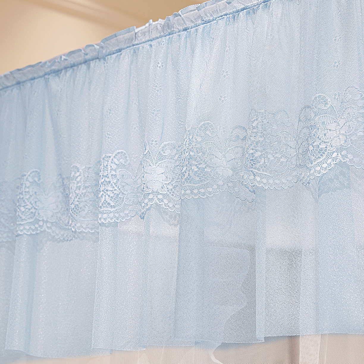 91家纺网 家纺一手货源 找家纺 海虹蚊帐 2026新款2603款三开门一体防尘顶落地蚊帐 白色