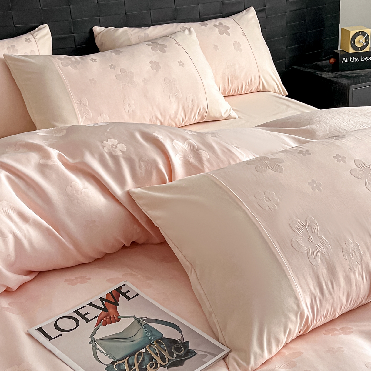 91家纺网 家纺一手货源 找家纺 你好美丽 2026新款柔软水洗棉立体浮雕提花四件套-繁花系列 繁花玉