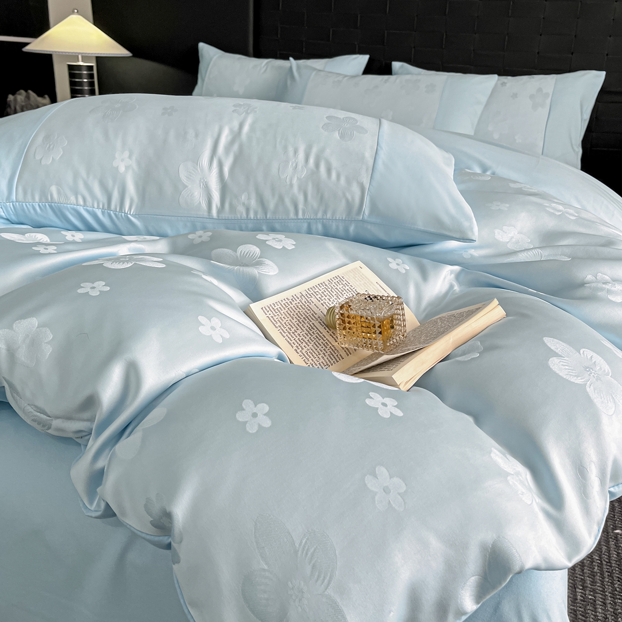你好美丽 2026新款柔软水洗棉立体浮雕提花四件套-繁花系列 繁花蓝