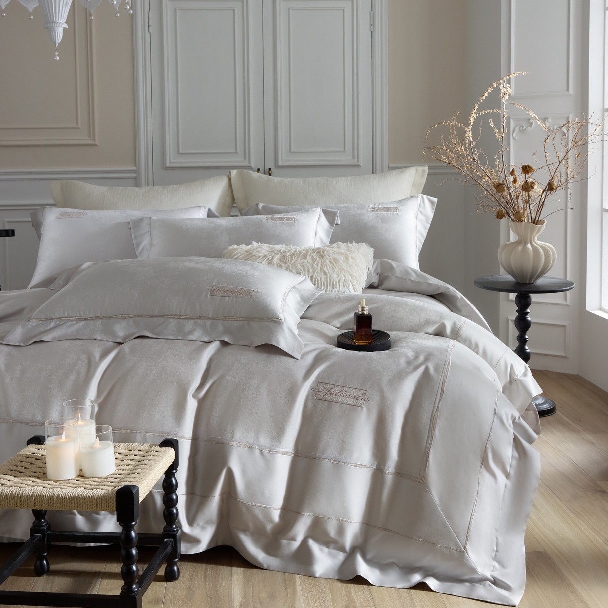 榻尚家居 2026春夏新款天丝棉银线提花轻奢款绣花工艺四件套-切尔茜【控价：498 （会员-20）】 切尔茜-灰