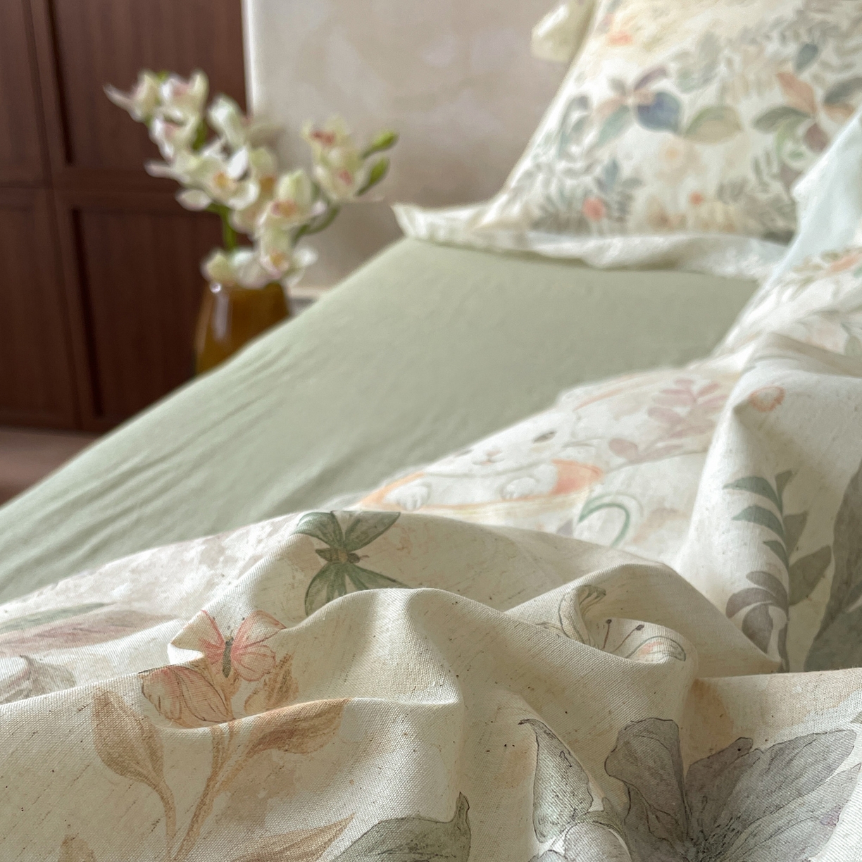 91家纺网 家纺一手货源 找家纺 （总）莱登卡奴 2026新款A类棉麻数码印花25%麻75%棉法式复古花边四件套