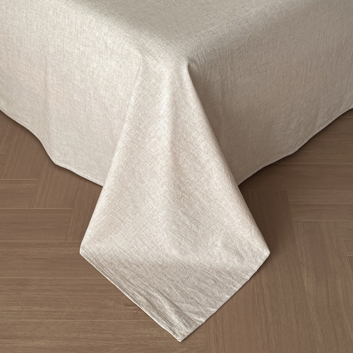 91家纺网 家纺一手货源 找家纺 莱登卡奴 2026新款A类棉麻数码印花25%麻75%棉法式复古花边四件套 雅绯韵咖