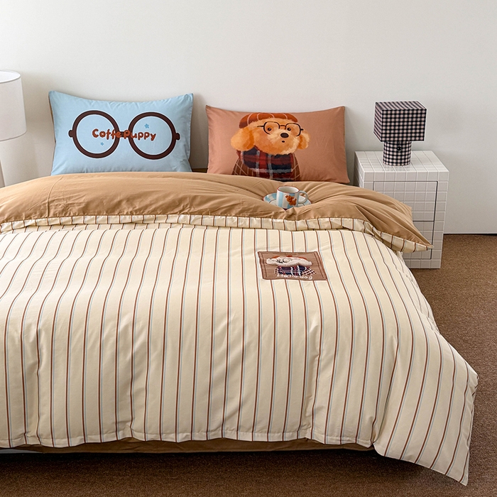 91家纺网 家纺一手货源 找家纺 HL原创 2026春夏新款全棉纯棉13372活性数码贴布绣四件套 熊博士