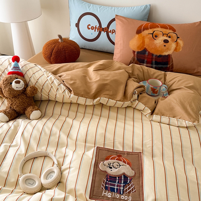 91家纺网 家纺一手货源 找家纺 HL原创 2026春夏新款全棉纯棉13372活性数码贴布绣四件套 熊博士