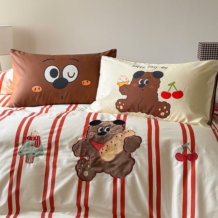 91家纺网 家纺一手货源 找家纺 HL原创 2026春夏新款全棉纯棉13372活性数码贴布绣四件套 巧克力饼干