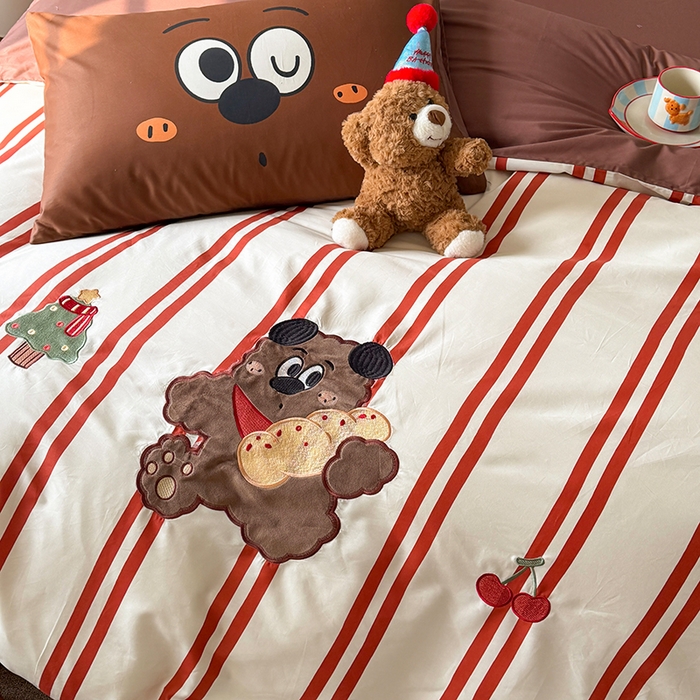 91家纺网 家纺一手货源 找家纺 HL原创 2026春夏新款全棉纯棉13372活性数码贴布绣四件套 巧克力饼干