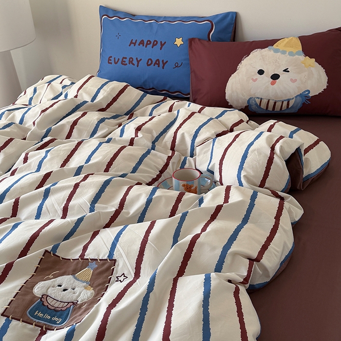 91家纺网 家纺一手货源 找家纺 HL原创 2026春夏新款全棉纯棉13372活性数码贴布绣四件套 英伦狗