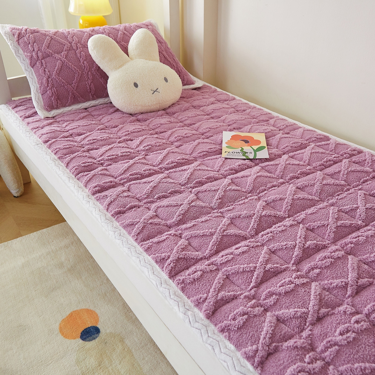 91家纺网 家纺一手货源 找家纺 （总）月茶家纺 2026新款塔芙绒无胶棉磨毛床护垫--学生款