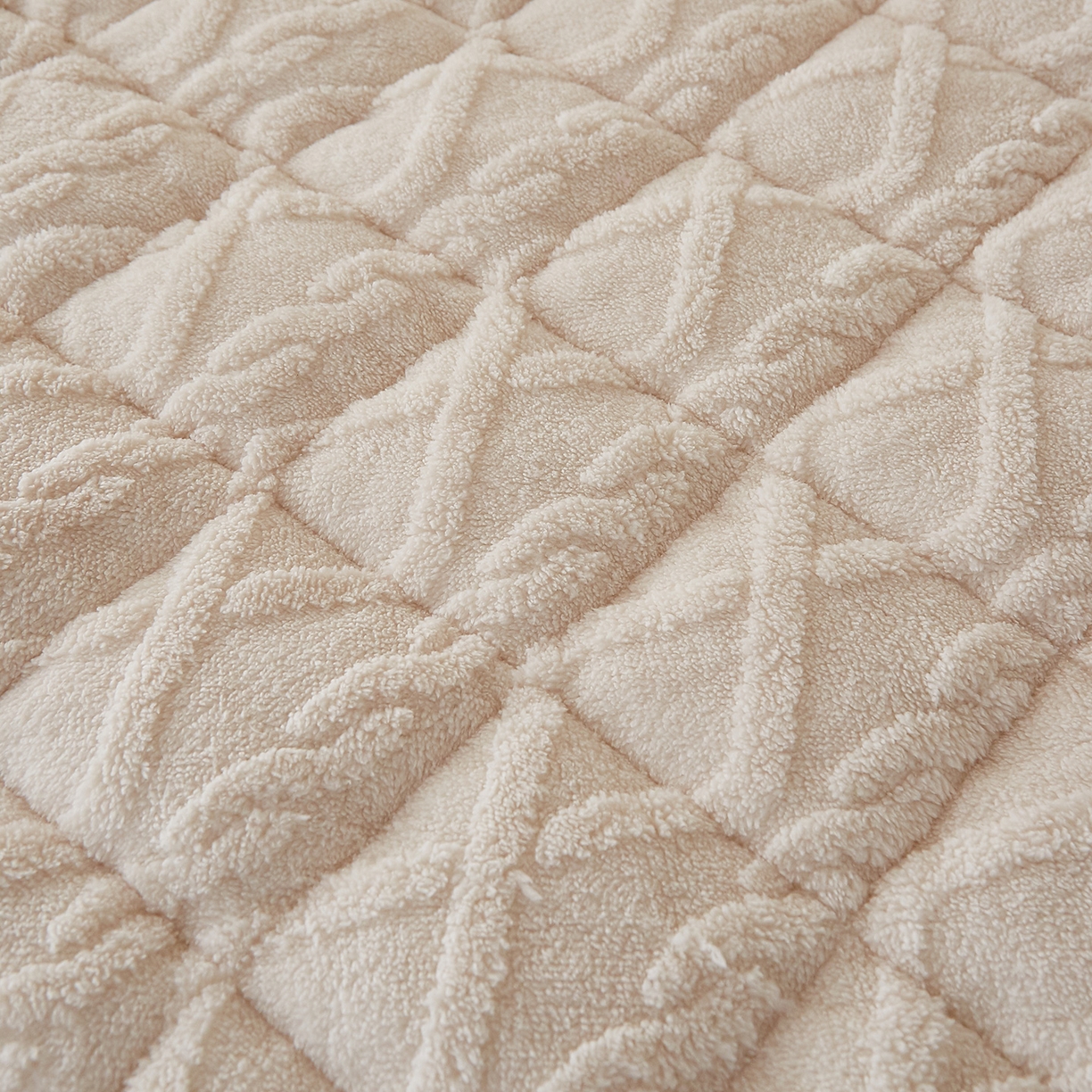 91家纺网 家纺一手货源 找家纺 月茶家纺 2026新款塔芙绒无胶棉磨毛床护垫--学生款 奶油白