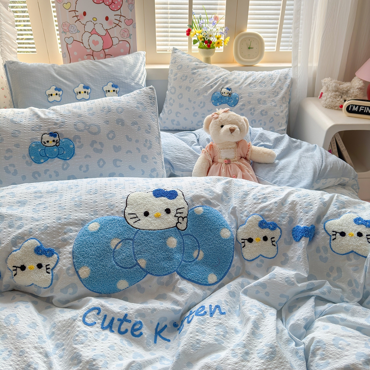 91家纺网 家纺一手货源 找家纺 优承佳生活馆 2026新款高克重超柔泡芙双层纱面料卡通毛巾绣三件套四件套单被套系列 蝴蝶结蓝kt