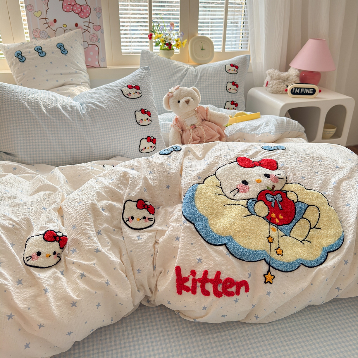 91家纺网 家纺一手货源 找家纺 优承佳生活馆 2026新款高克重超柔泡芙双层纱面料卡通毛巾绣三件套四件套单被套系列 萌趣kt