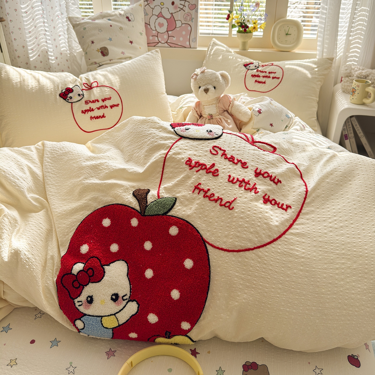 91家纺网 家纺一手货源 找家纺 优承佳生活馆 2026新款高克重超柔泡芙双层纱面料卡通毛巾绣三件套四件套单被套系列 苹果kt