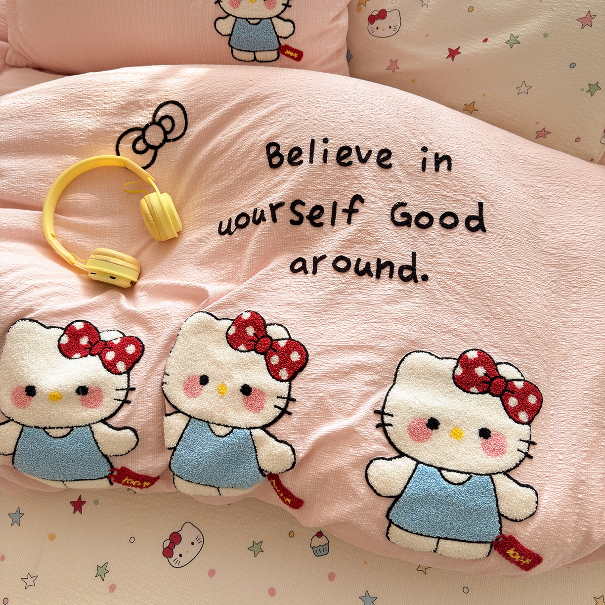 91家纺网 家纺一手货源 找家纺 优承佳生活馆 2026新款高克重超柔泡芙双层纱面料卡通毛巾绣三件套四件套单被套系列 元气kt