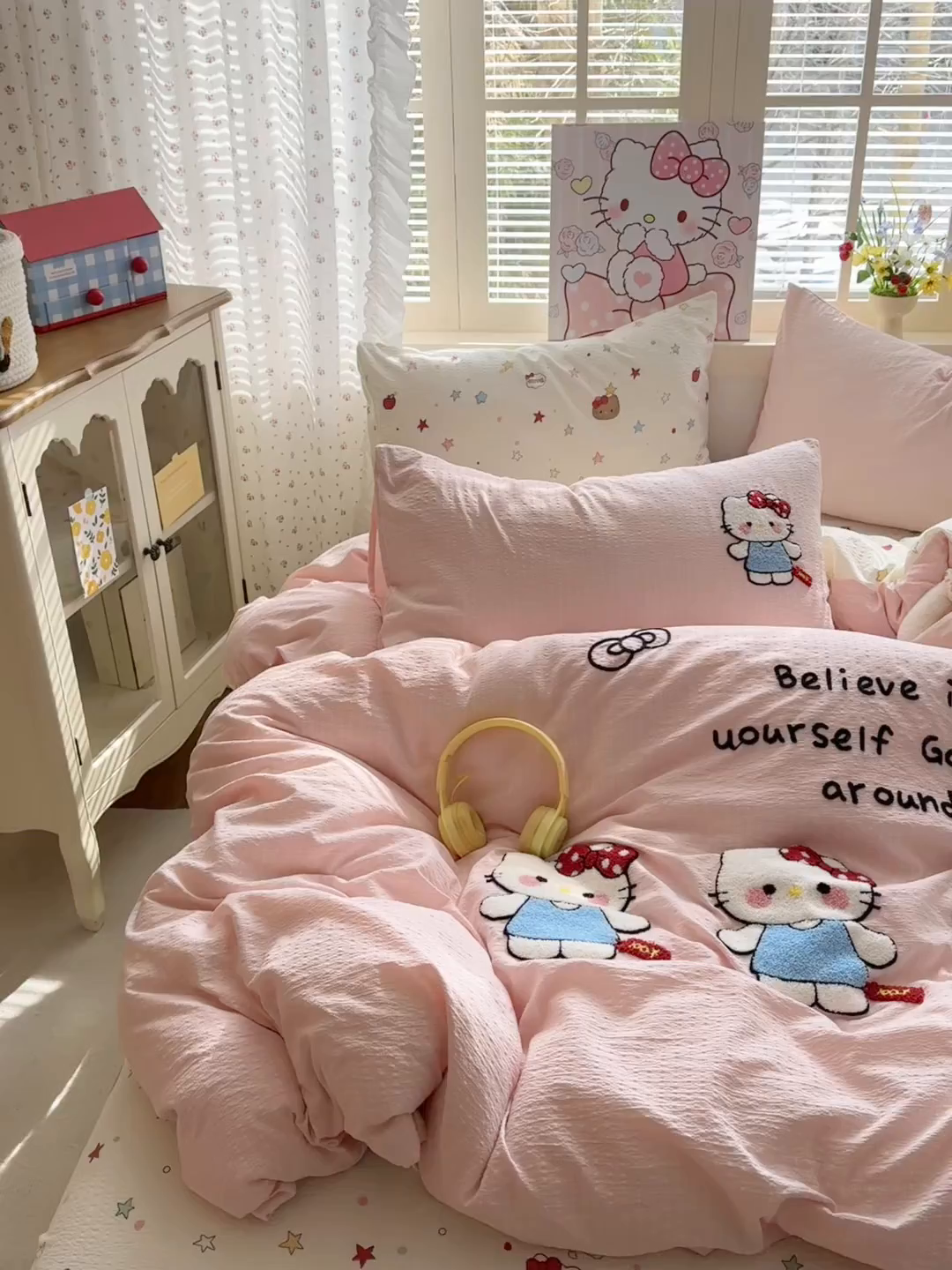 91家纺网 家纺一手货源 找家纺 优承佳生活馆 2026新款高克重超柔泡芙双层纱面料卡通毛巾绣三件套四件套单被套系列 元气kt