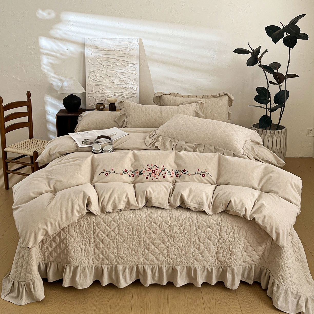 91家纺网 家纺一手货源 找家纺 橙子家居 2026新款全棉棉麻绣花被套棉花床盖四件套 棉麻-咖色