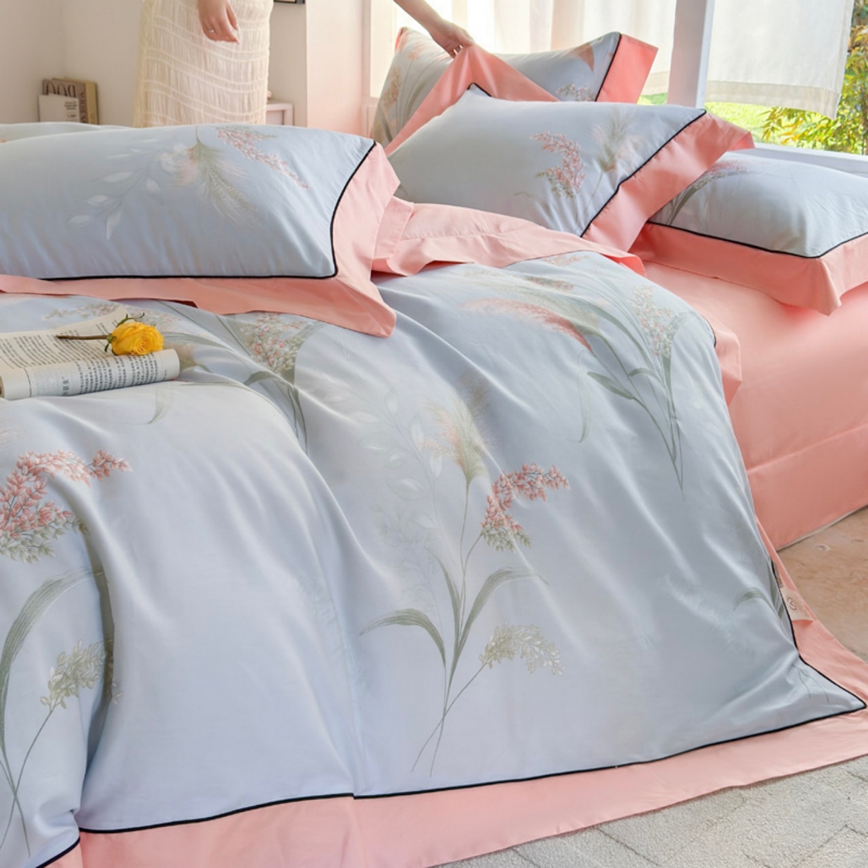 91家纺网 家纺一手货源 找家纺 7V 2026新款嵌绳宽边纯棉四件套13376全棉小清新喷气宽幅长绒棉被套床单床笠套件 倾城