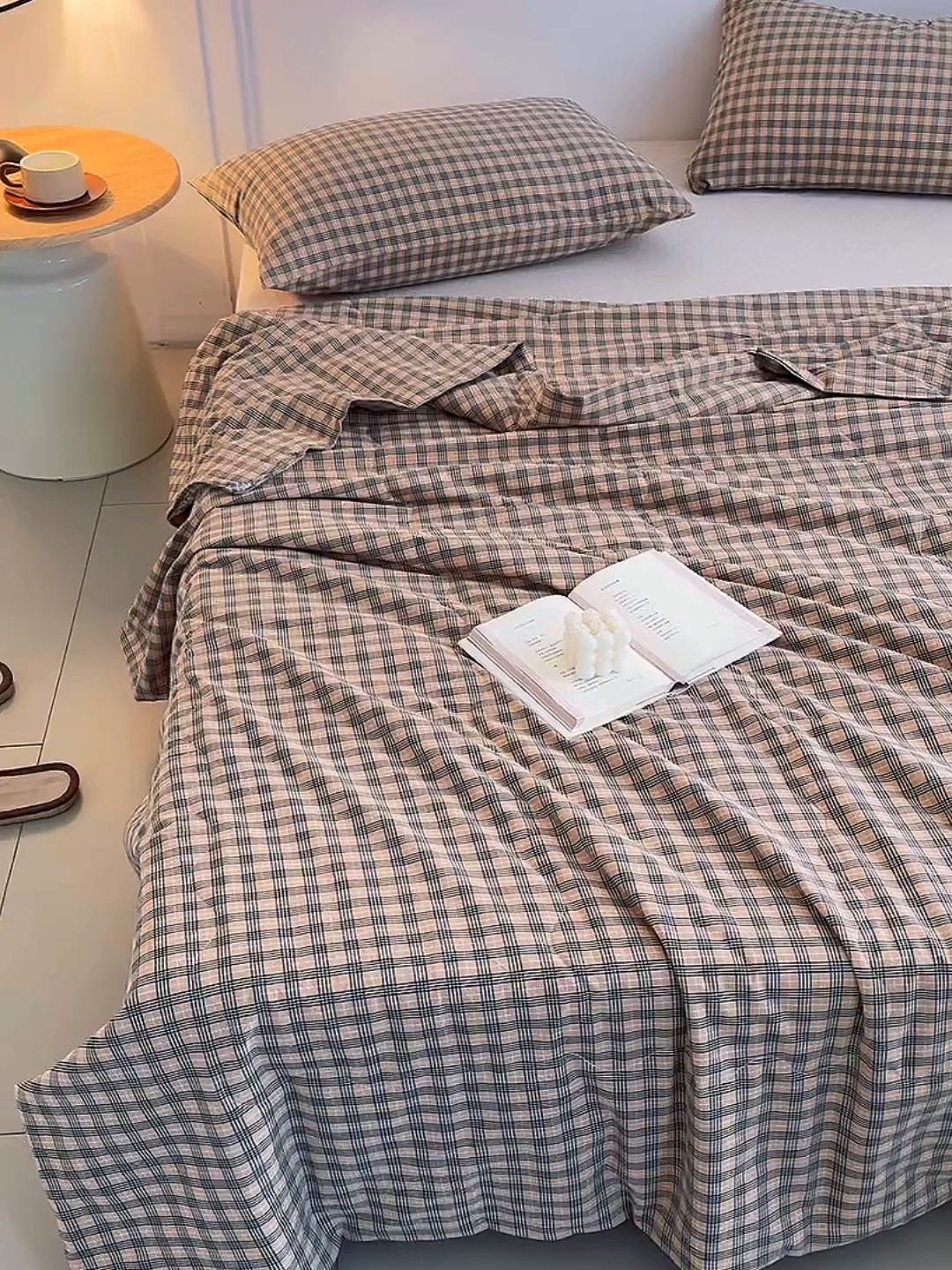 91家纺网 家纺一手货源 找家纺 尊妙被业 2026新款全棉色织水洗棉春秋被夏被-叠拍 春野-咖