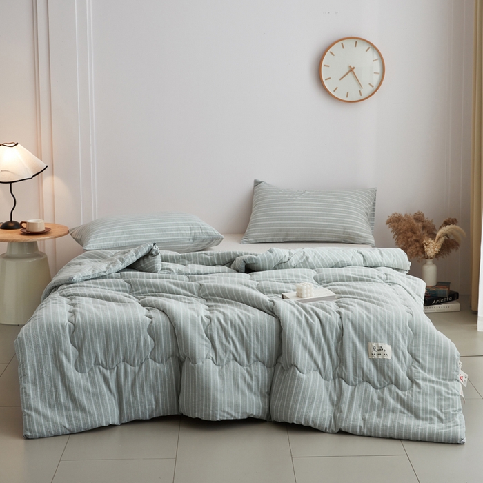 91家纺网 家纺一手货源 找家纺 尊妙被业 2026新款全棉色织水洗棉春秋被夏被-叠拍 乐事-绿