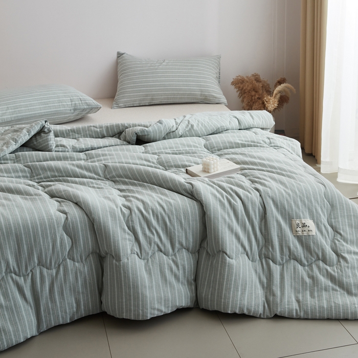 91家纺网 家纺一手货源 找家纺 尊妙被业 2026新款全棉色织水洗棉春秋被夏被-叠拍 乐事-绿