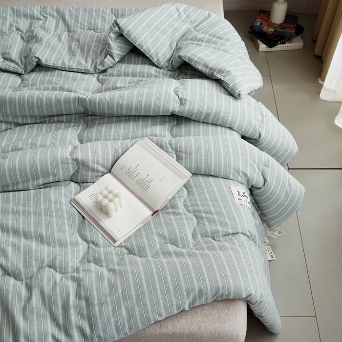 91家纺网 家纺一手货源 找家纺 尊妙被业 2026新款全棉色织水洗棉春秋被夏被-叠拍 乐事-绿