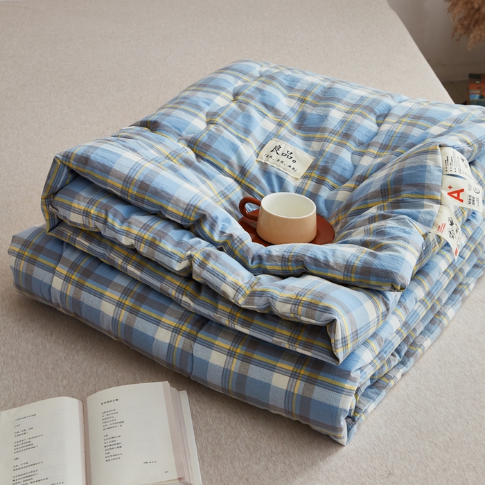 91家纺网 家纺一手货源 找家纺 尊妙被业 2026新款全棉色织水洗棉春秋被夏被-叠拍 莫妮-兰