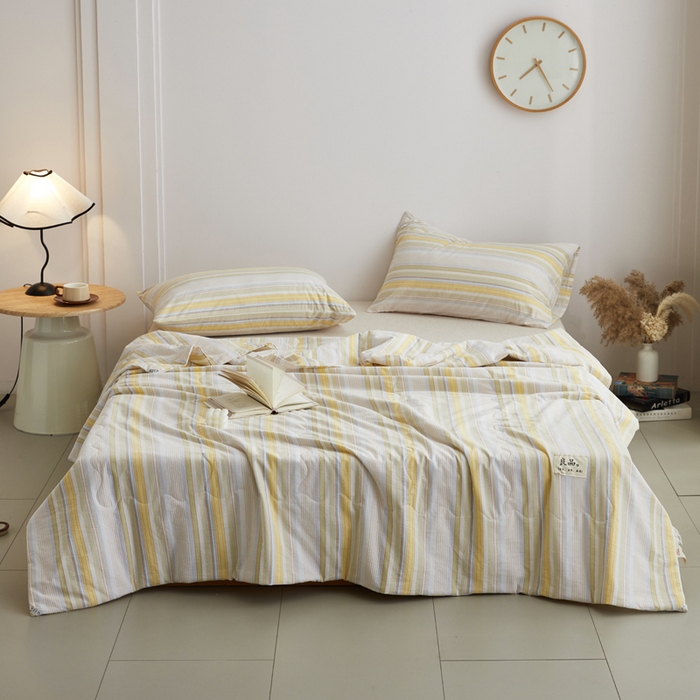 91家纺网 家纺一手货源 找家纺 尊妙被业 2026新款全棉色织水洗棉春秋被夏被-叠拍 沐妍-黄