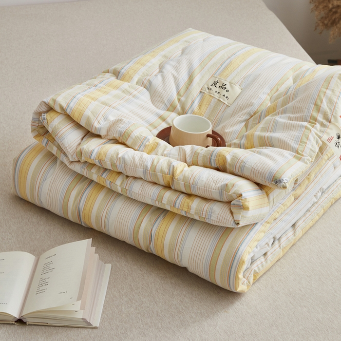 91家纺网 家纺一手货源 找家纺 尊妙被业 2026新款全棉色织水洗棉春秋被夏被-叠拍 沐妍-黄
