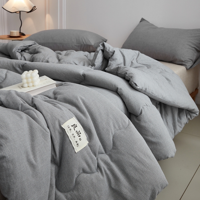 91家纺网 家纺一手货源 找家纺 尊妙被业 2026新款全棉色织水洗棉春秋被夏被-叠拍 千鸟格-灰