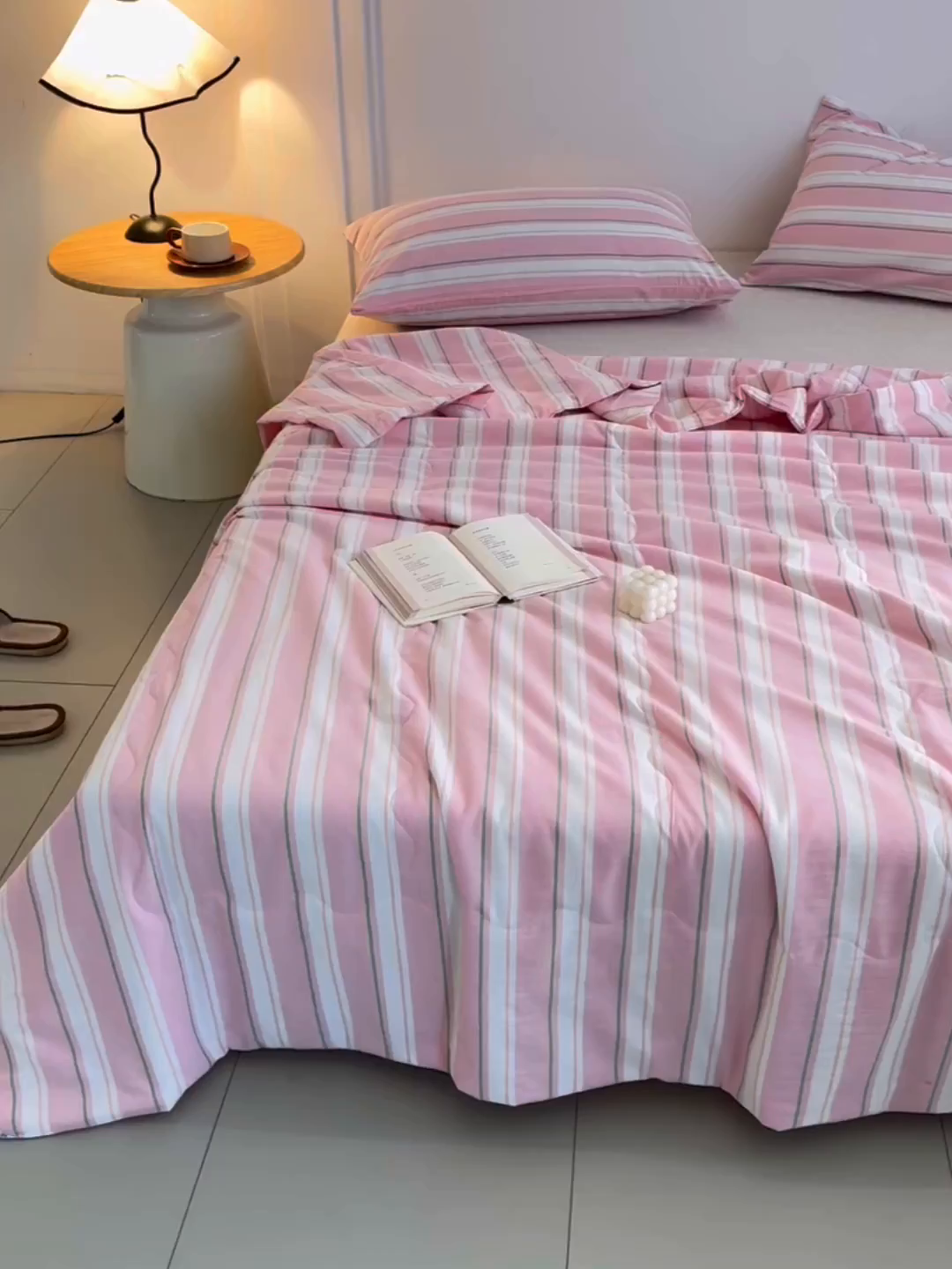 91家纺网 家纺一手货源 找家纺 尊妙被业 2026新款全棉色织水洗棉春秋被夏被-叠拍 童话-粉