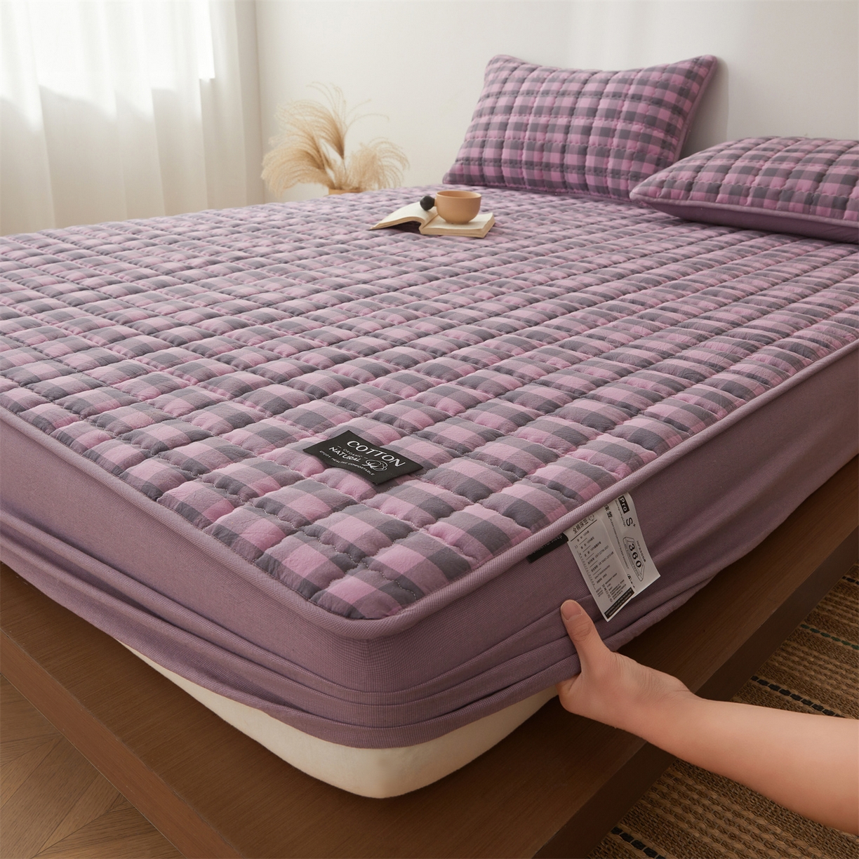 91家纺网 家纺一手货源 找家纺 3C 2026新款全棉水洗棉棉花夹棉床笠 紫灰格