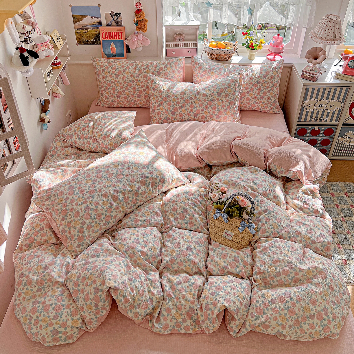 91家纺网 家纺一手货源 找家纺 N先生+V 13814689556 发大图/买家秀 2026春夏新款泡芙云感双层纱四件套 春风里