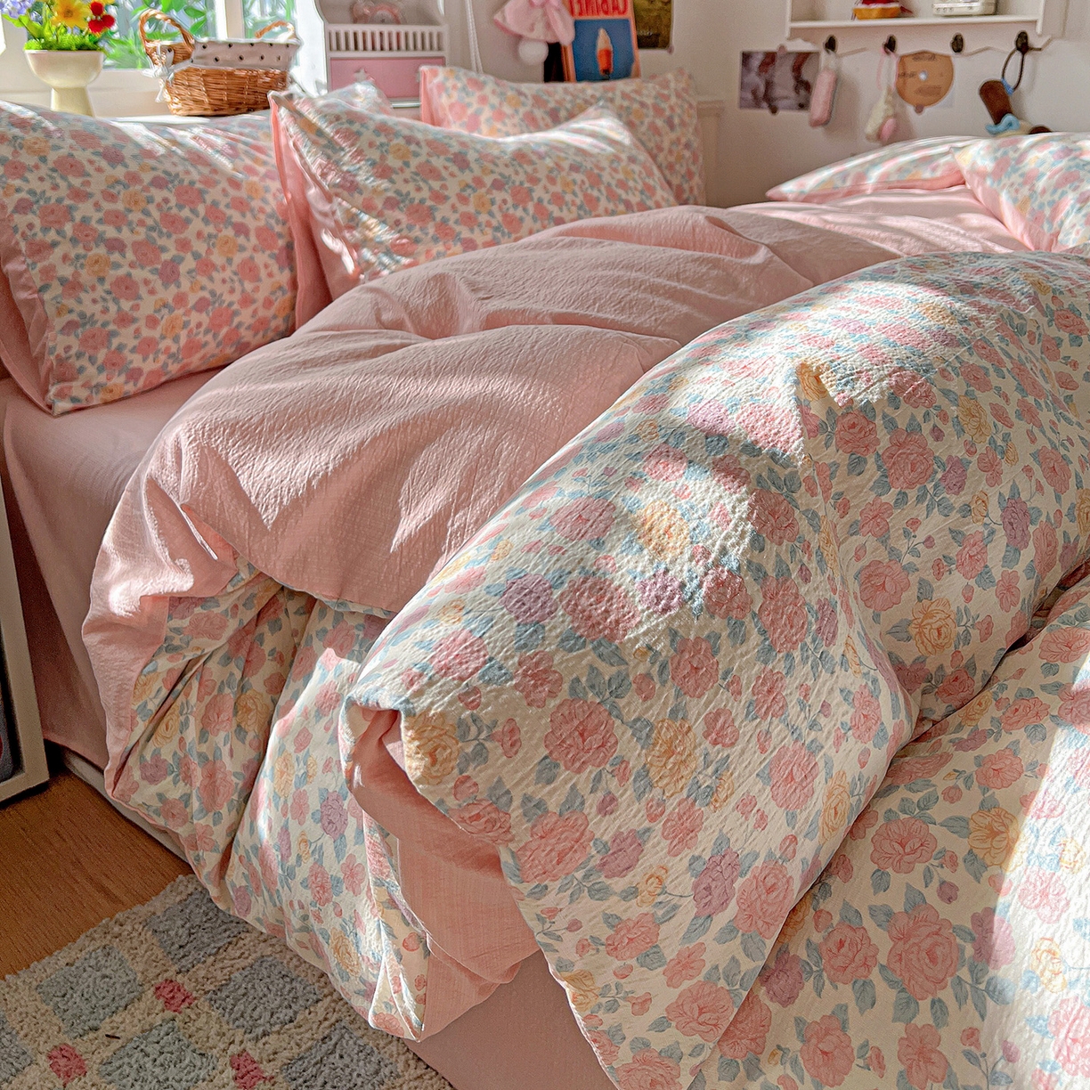 91家纺网 家纺一手货源 找家纺 N先生+V 13814689556 发大图/买家秀 2026春夏新款泡芙云感双层纱四件套 春风里